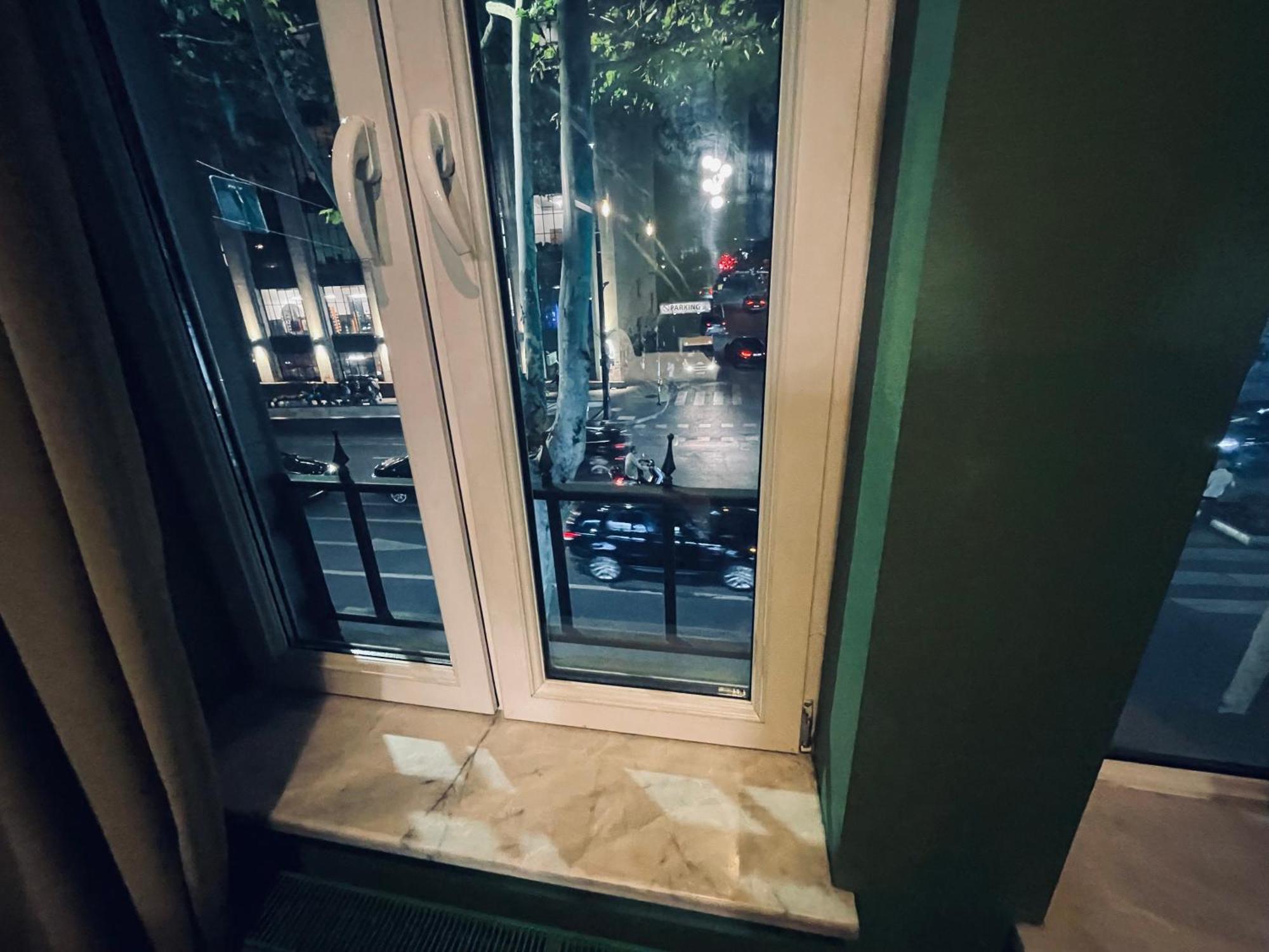Freeze Inn Tbilisi Exterior foto